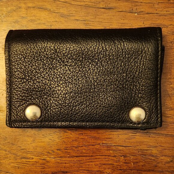 Black Genuine Leather Bifold Wallet with Snap Closure - Picture 1 of 3